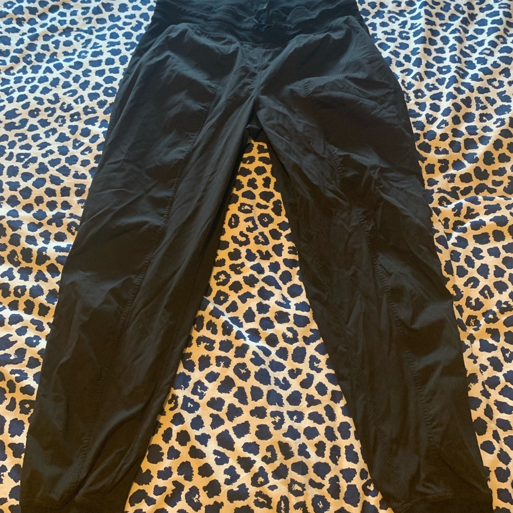 Black dance studio joggers!